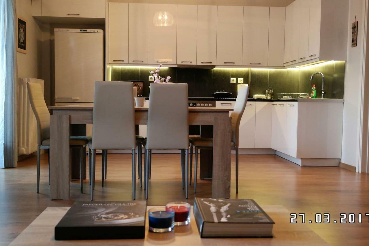 Comfy Apartment With Acropolis View Athens Luaran gambar